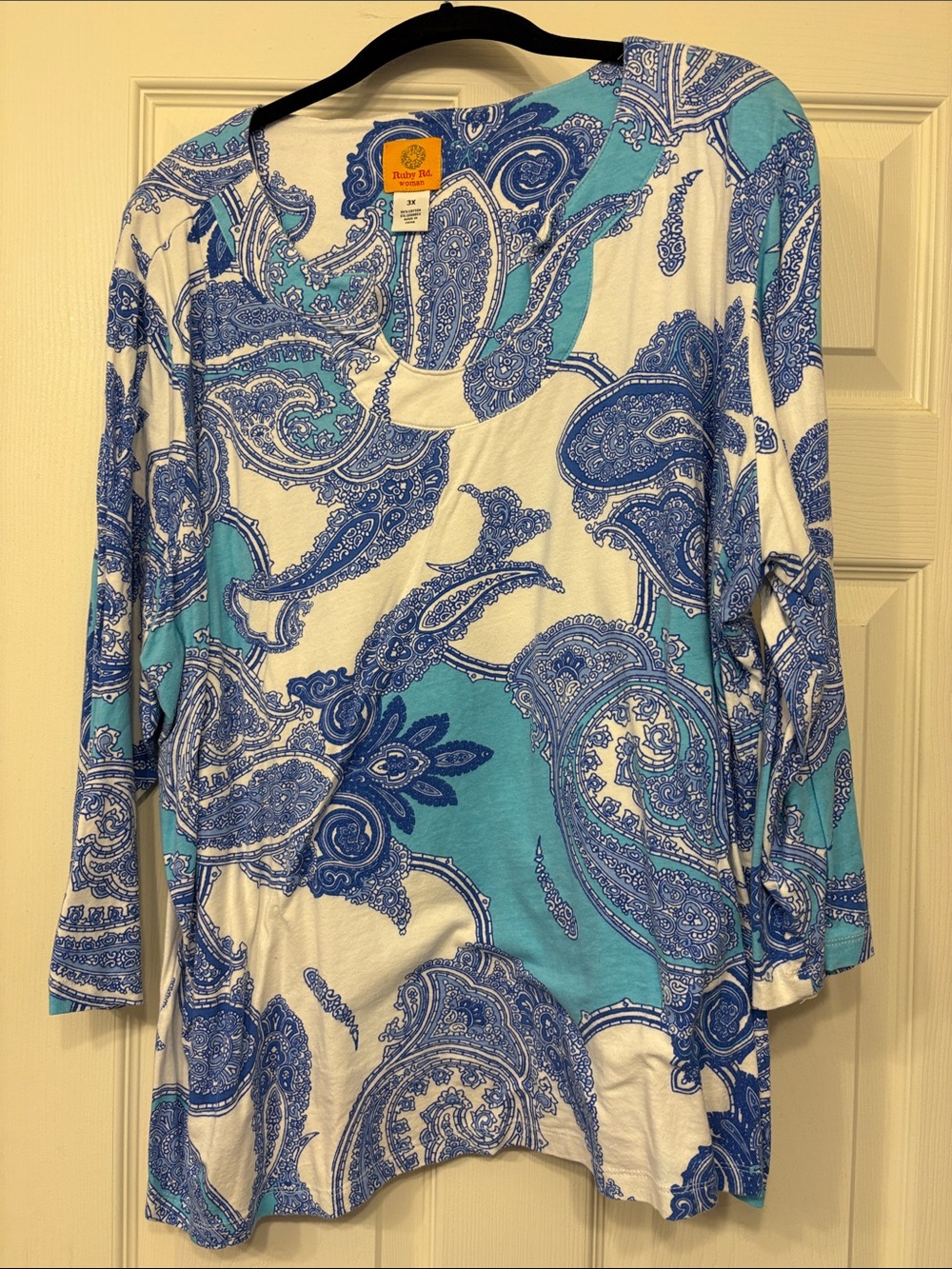 Ruby Rd. Blue and White Paisley Long Sleeve Scoop Neck Top